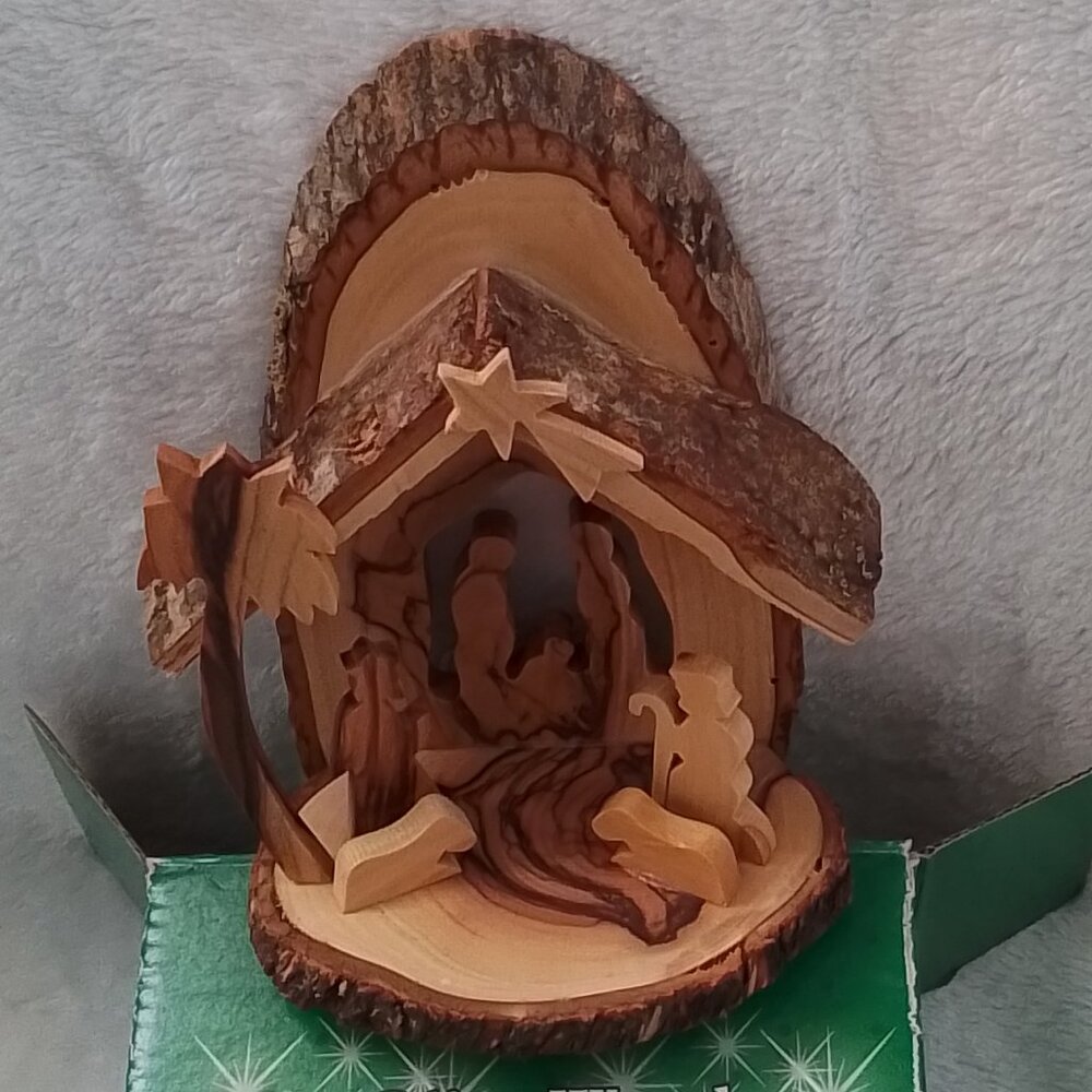 Nativity Scene handmade in Bethlehem from olive wood